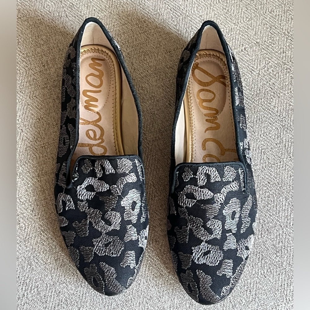 Sam Edelman Black & Silver Metallic Animal Print Jordy Loafers - Size 7